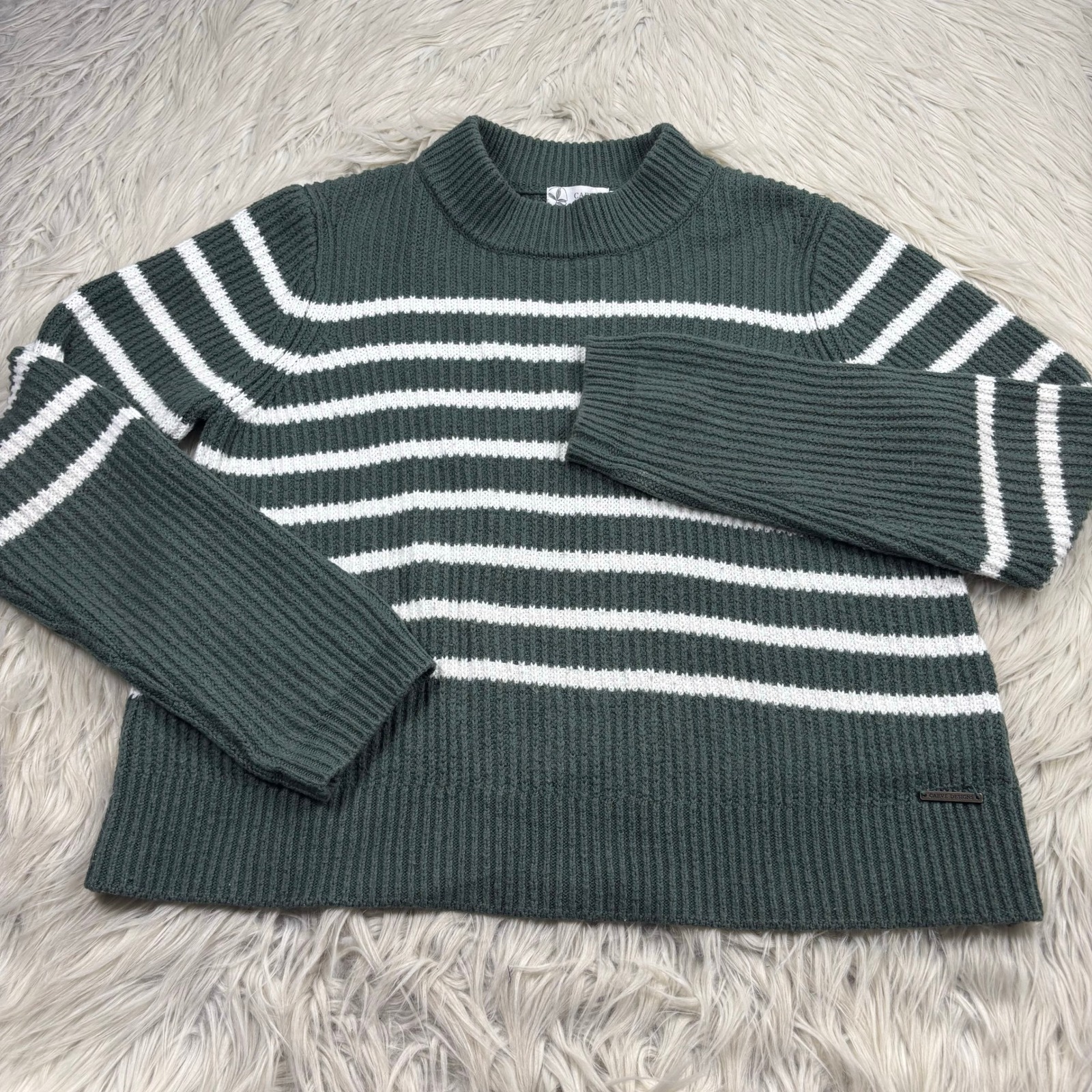 Carve Designs Women's M Green White Striped Crew Sweater Cozycore Normcore